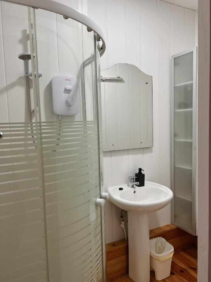 Engineer Lane House Hotel Гибралтар Екстериор снимка